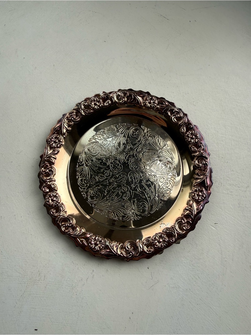 Metal bottle coaster